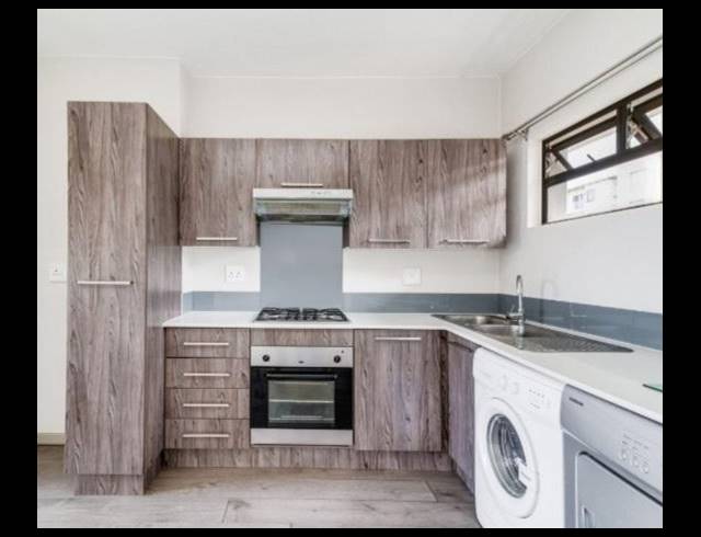 2 BEDROOM APARTMENT FOR SALE IN LONEHILL